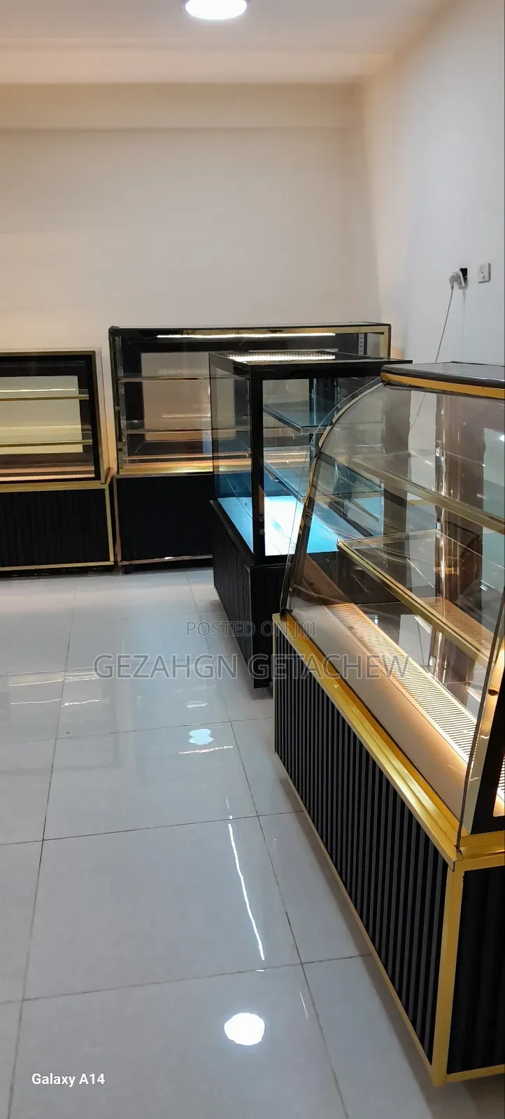 Cake Display