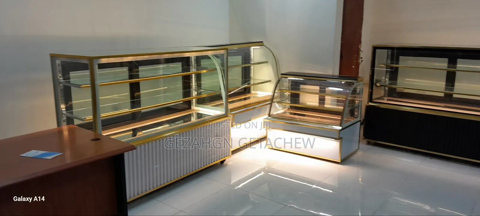 Cake Display