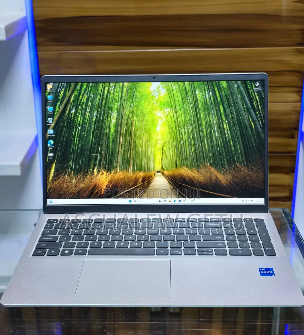 New Laptop Dell Inspiron 15 16GB Intel Core I7 SSD 512GB