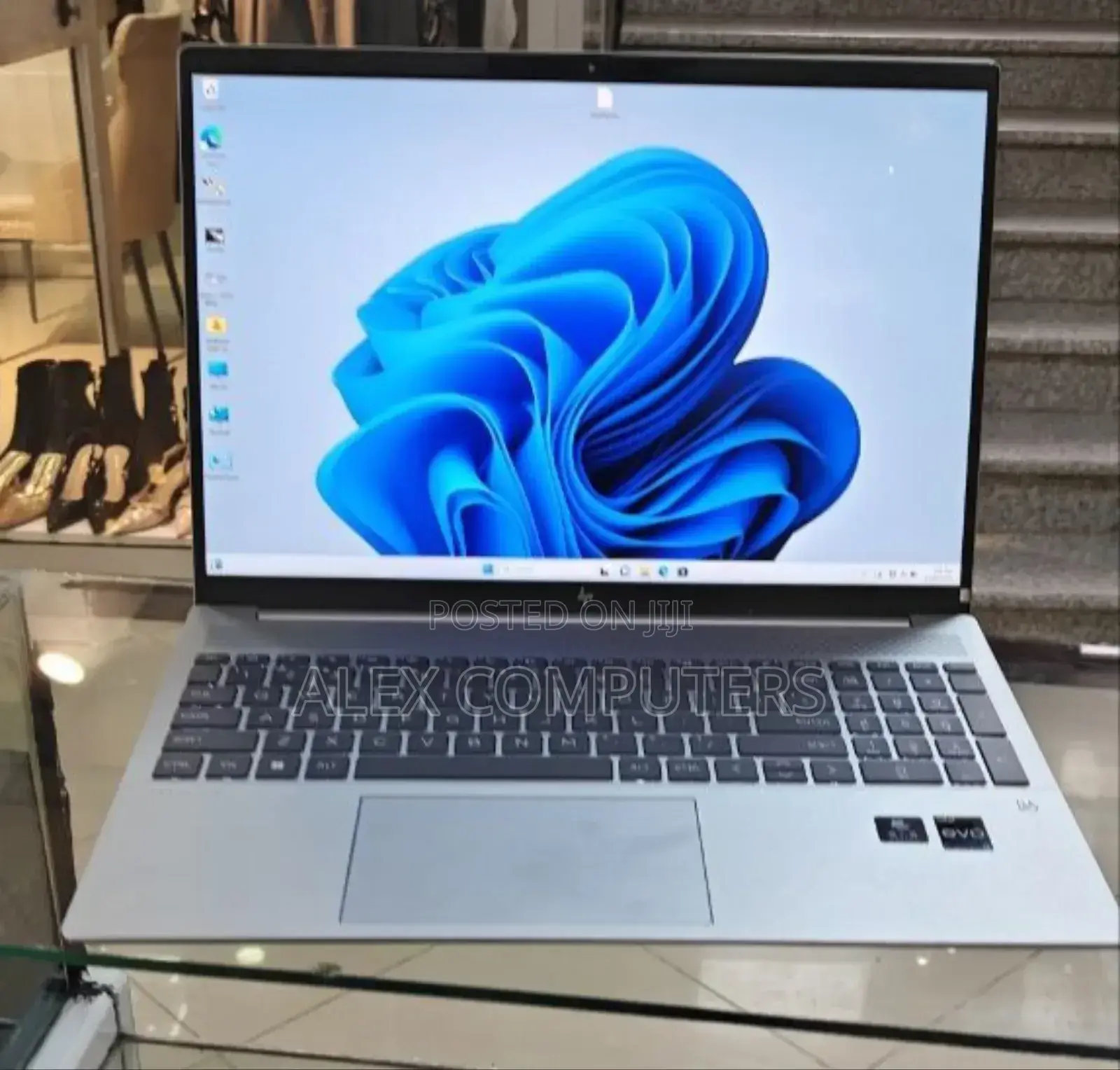New Laptop HP Pavilion 15 16GB Intel Core I7 SSD 512GB