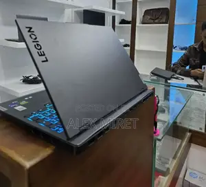 New Laptop Lenovo Legion 7 64GB Intel Core I9 SSD 4T