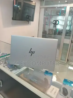 New Laptop HP Envy X360 16GB SSD 1T