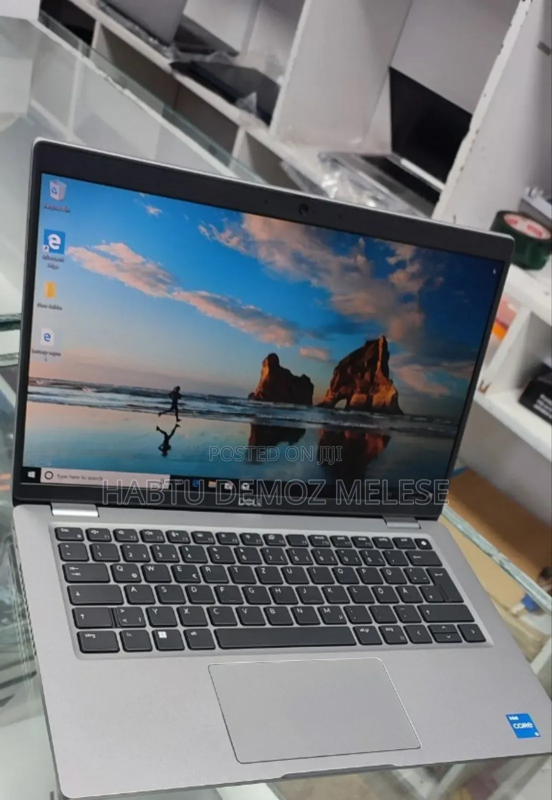 New Laptop HP Envy X360 8GB Intel Core I5 SSD 256GB