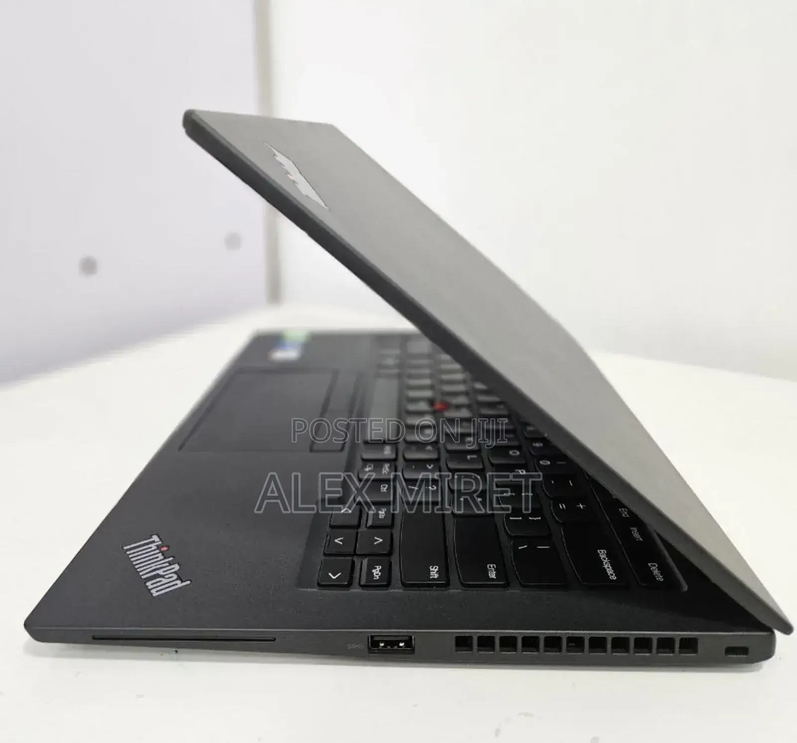 New Laptop Lenovo ThinkPad T14 16GB Intel Core I7 SSD 512GB
