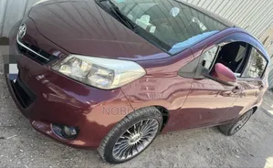 Toyota Yaris 2012 Burgundy