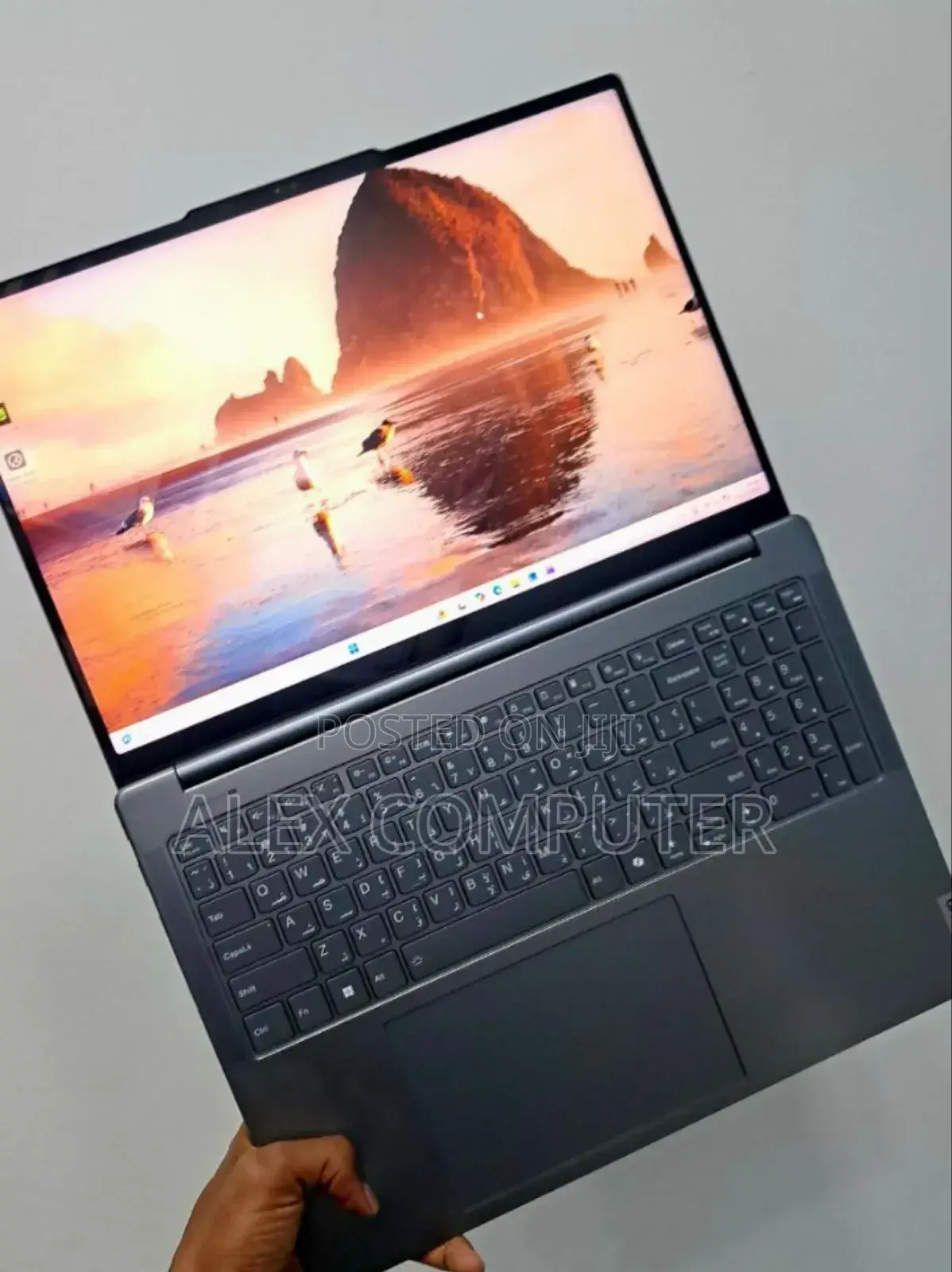 New Laptop Lenovo Yoga 9i 32GB Intel Core Ultra 9 SSD 1T