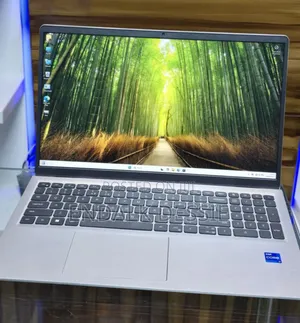 New Laptop Dell Inspiron 15 16GB Intel Core I7 SSD 512GB