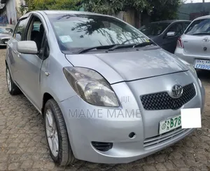 Toyota Yaris 2007 Silver