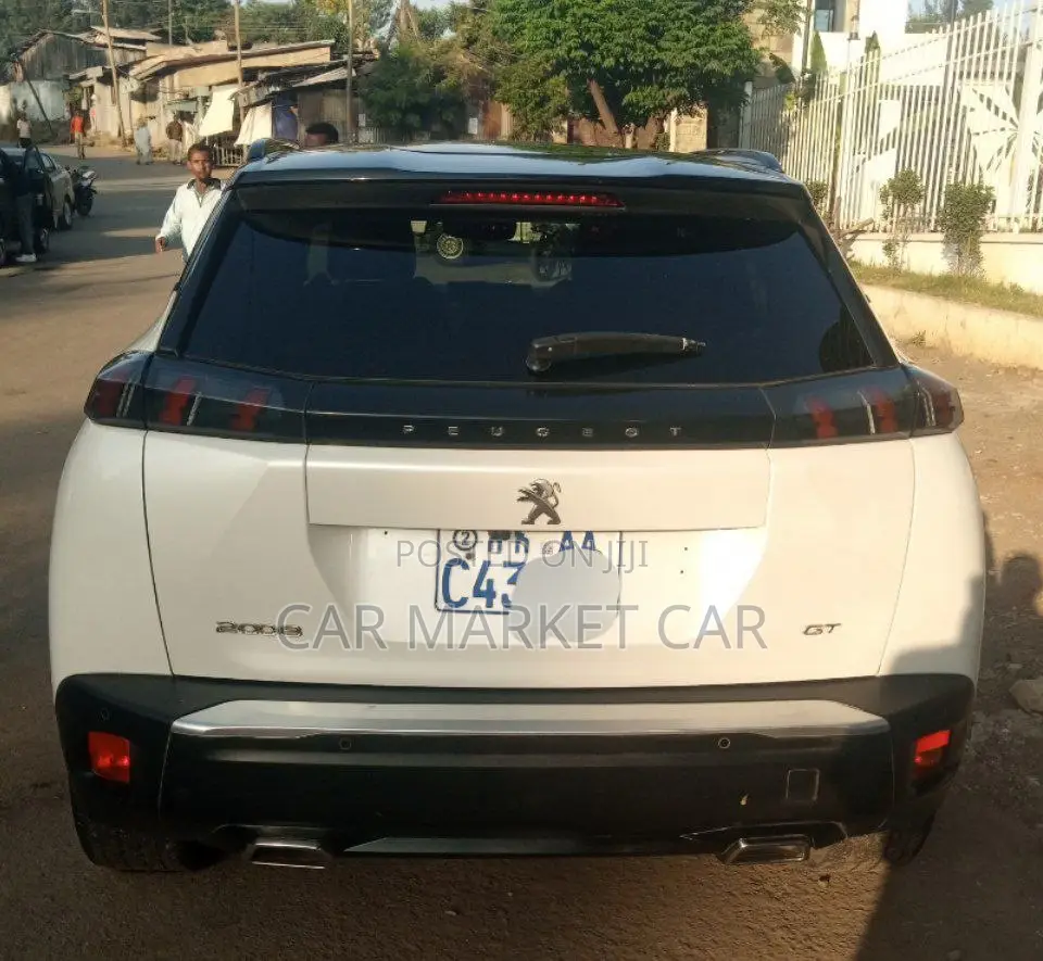 Peugeot 2008 2022 White