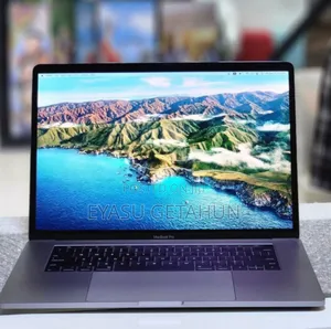 New Laptop Apple MacBook Pro 2017 16GB Intel Core I7 SSD 512GB