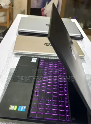 New Laptop HP 14-Dq1025cl 16GB Intel Core I7 SSD 512GB