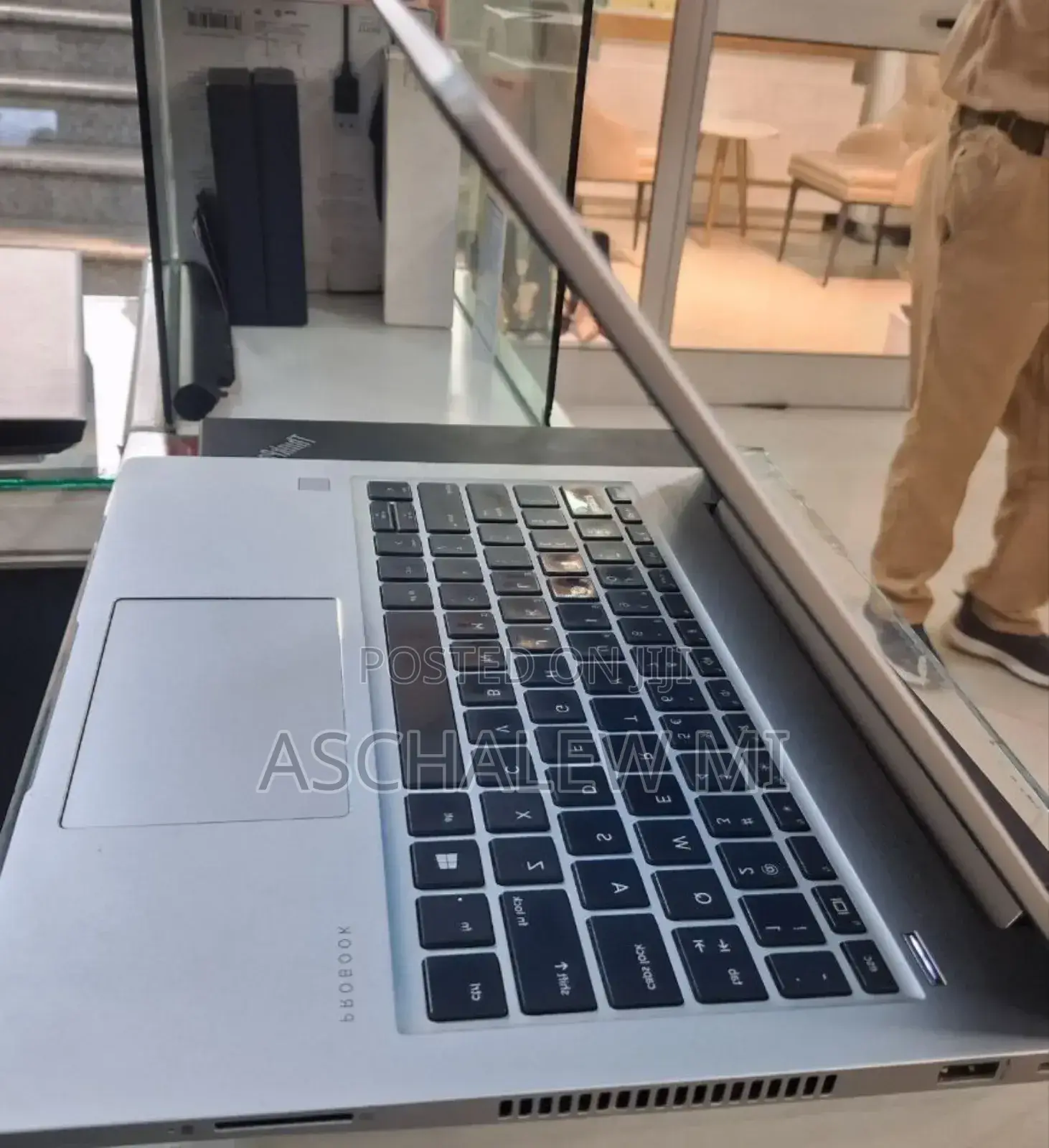 New Laptop HP ProBook 430 G7 8GB Intel Core i5 SSD 256GB